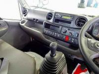 Hino Dutro 2024