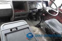 Hino Dolphin 1989