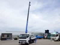 Mitsubishi Canter 2024