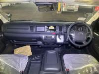 Toyota Hiace Commuter VAN 2024