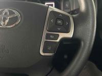 Toyota Hiace Commuter VAN 2024
