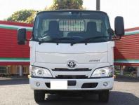 Toyota DYNA 2021