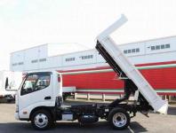 Toyota DYNA 2021