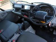 Toyota DYNA 2021