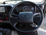 Toyota DYNA 2021