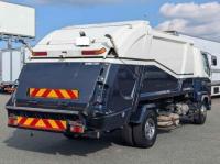 Mitsubishi FUSO FIGHTER 2011