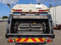 Mitsubishi FUSO FIGHTER 2011