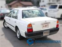 Toyota CROWN COMFORT 2011