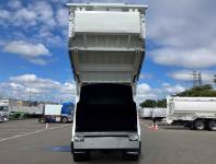 Mitsubishi FUSO FIGHTER 2024