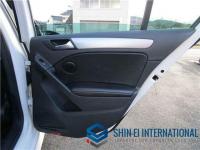 Volkswagen GOLF R 2011