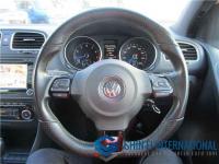 Volkswagen GOLF R 2011