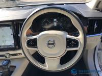 Volvo V90 2020