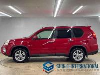 Nissan X-TRAIL 2012
