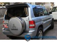 Mitsubishi Pajero io 2005