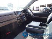 Toyota Hiace 2015