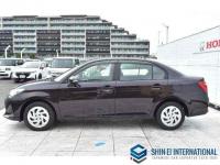 Toyota Corolla Axio 2018