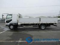 Mitsubishi FUSO FIGHTER 1998