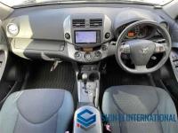 Toyota Vanguard 2011