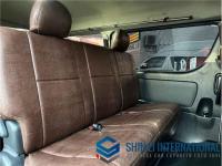 Toyota Hiace 2013