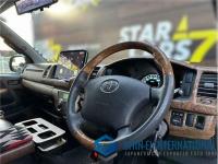 Toyota Hiace 2013