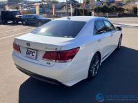 Toyota Crown Athlete 2014
