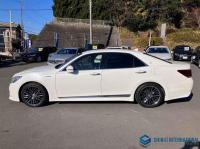 Toyota Crown Athlete 2014