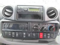 Hino Dutro 2024