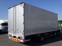 Isuzu Forward 2024