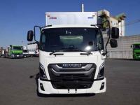Isuzu Forward 2024