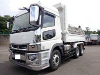Mitsubishi SUPER GREAT 2022