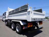 Mitsubishi SUPER GREAT 2023