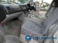 Mazda BONGO Friendee 2000