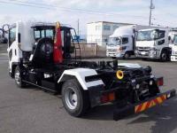 Isuzu Forward 2019