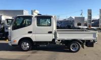 Toyota DYNA 2025