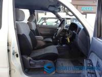 Toyota Hilux Sports Pickup 2003