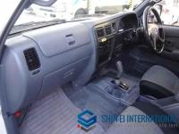 Toyota Hilux Sports Pickup 2003
