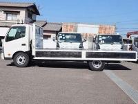 Hino Dutro 2020