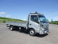Hino Dutro 2024