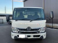 Hino Dutro 2023