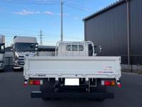 Hino Dutro 2023