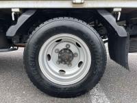 Isuzu ELF 2003