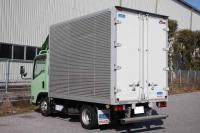 Isuzu ELF 2016