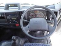 Isuzu ELF 2023