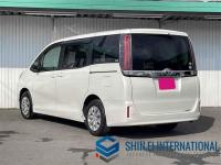 Toyota Noah 2017