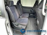 Toyota Noah 2017