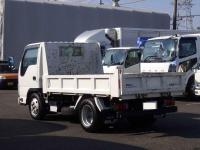 Isuzu ELF 2022