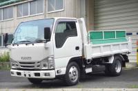 Isuzu ELF 2022