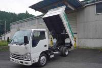 Isuzu ELF 2022