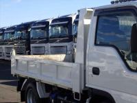 Isuzu ELF 2023