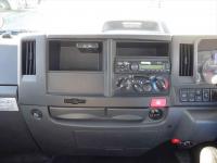 Isuzu ELF 2023